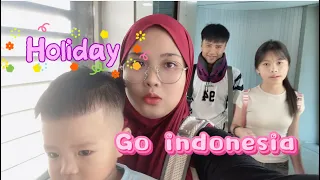 Family Vidat Liburan ke indonesia 