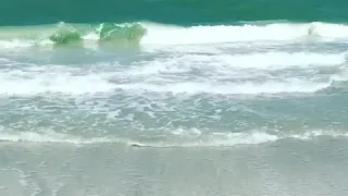 فيديو قصير للامواج وصوت البحر فيه راحة نفسية 