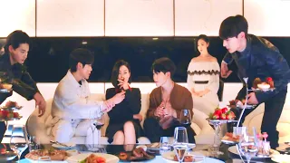 بنت كيوته كل الشباب هتموت عليها بس ميعرفوش انها بتحب اخطر واحد في كوريا وهينتقم منهم ملخص مسلسل 