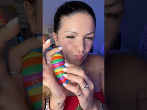 ROLL MAKE-UP 🤭 #asmr #asmrsounds #asmrvideo