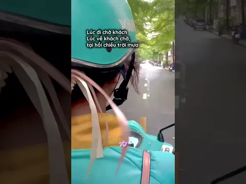 Tài xế nhờ khách chở