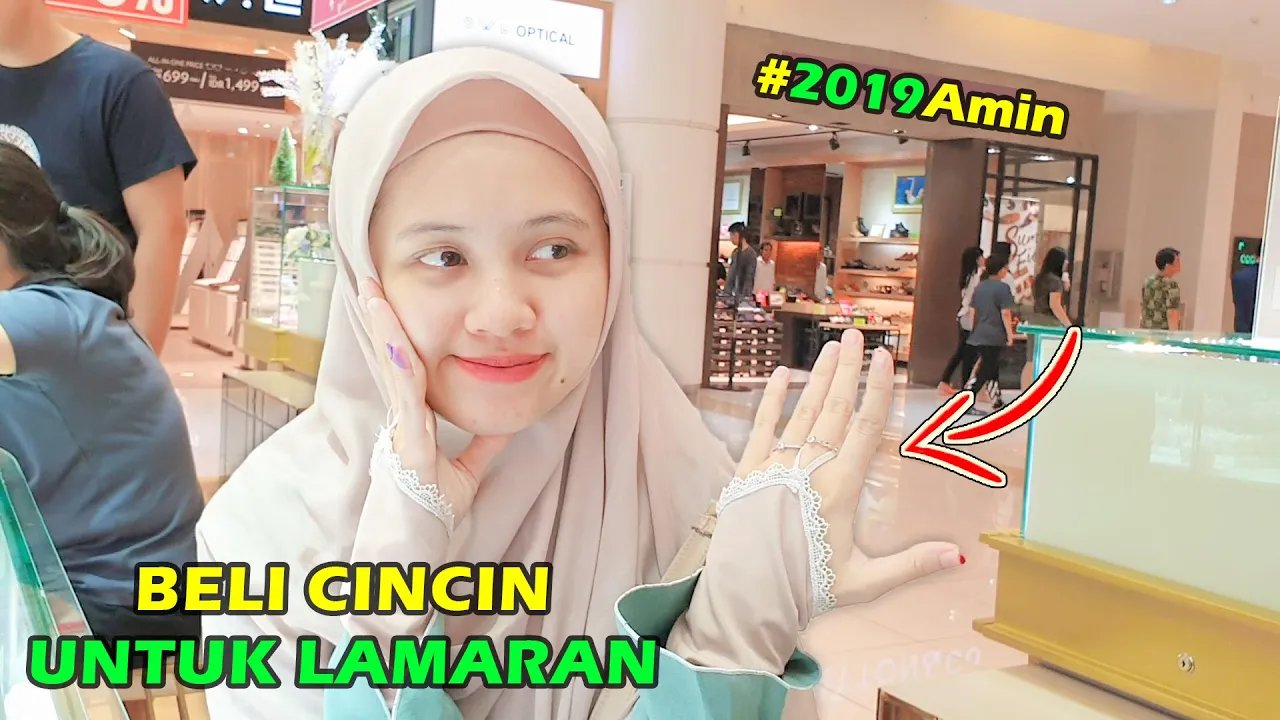 Hukum Emas Putih dan Platinum Bagi Laki-laki - Buya Yahya Menjawab. 