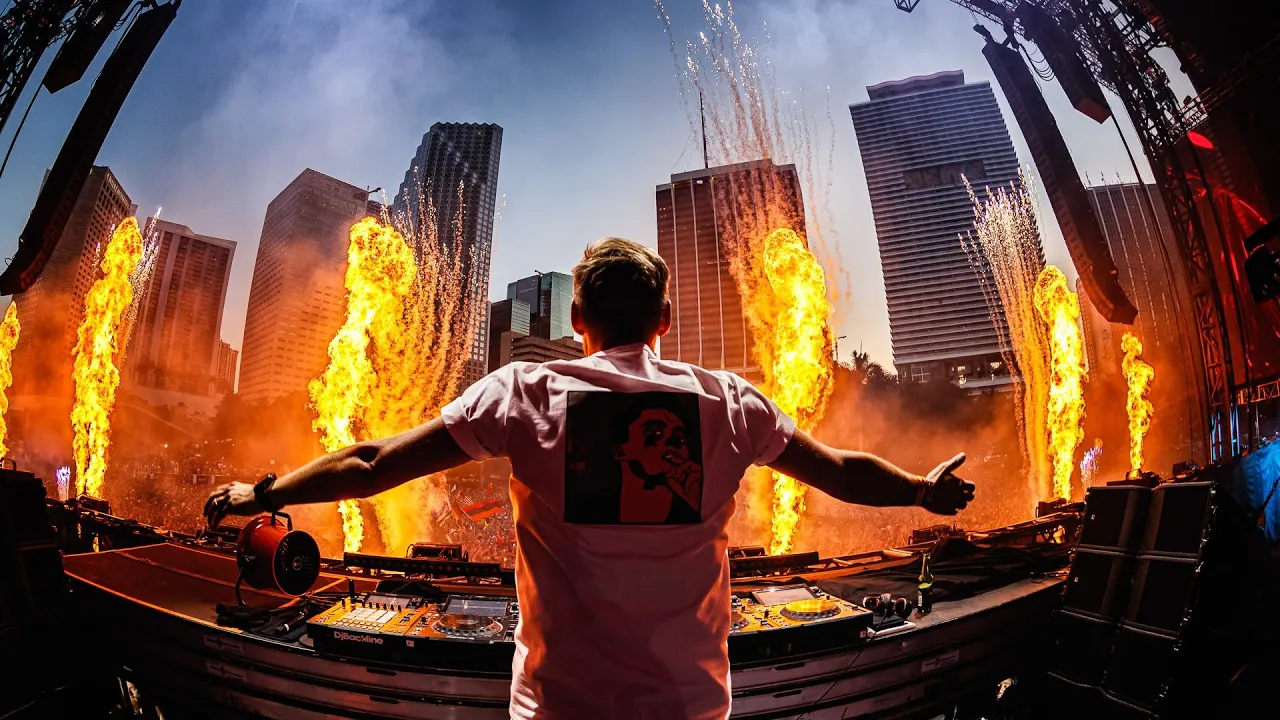 Armin van Buuren live at Ultra Music Festival Miami 2022 | UMF Armin van Buuren live at Ultra Music Festival Miami 2022 | UMF