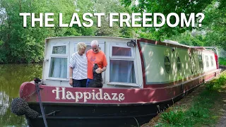 Is off-grid mooring the last freedom? (Life on the riverbank) | Ep 398
