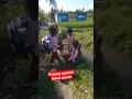 Download Lagu menempuh jarak 2 kilometer  jalan kaki