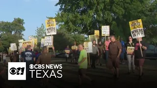 UPS drivers protest for air conditioning in McKinney