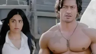 مقاتل وظابط فتاك بيمسك قضيه لكن الكل بيستهزء بقدراته ميعرفوش انه وحش مهين ملخص فيلم Commando 2  مقاتل وظابط فتاك بيمسك قضيه لكن الكل بيستهزء بقدراته ميعرفوش انه وحش مهين ملخص فيلم Commando 2