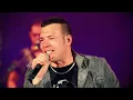 Los Auténticos Decadentes - Un osito de peluche de Taiwán (en vivo) OFICIAL
