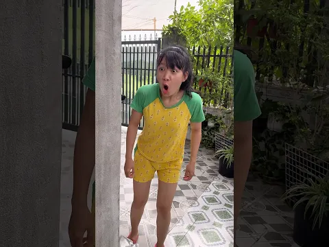 Tóc Đỏ có gì vậy? #chiuctoy