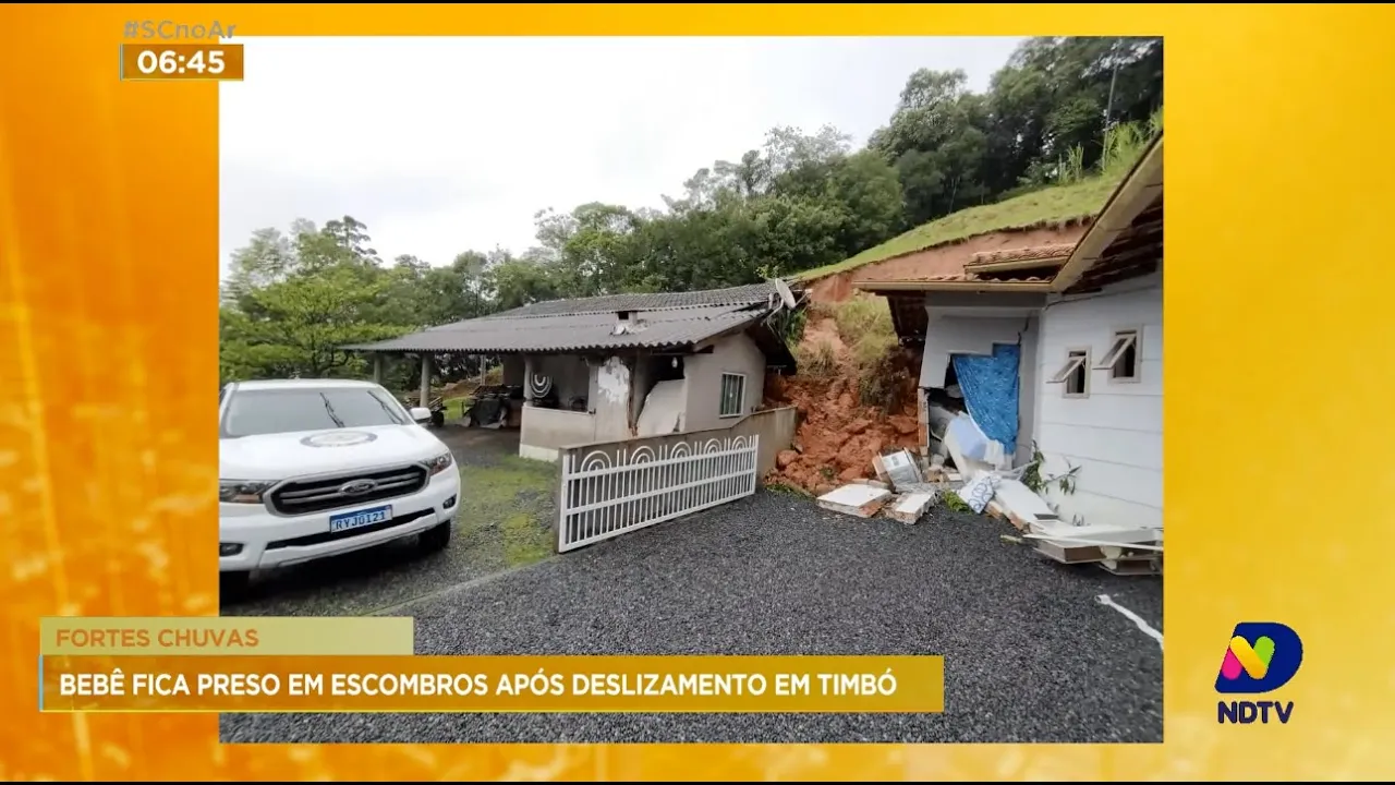 Fortes chuvas: bebê fica preso em escombros após deslizamento em Timbó