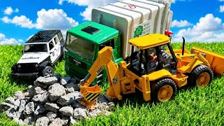 Stuck Car Rescue! 🚧 Construction Toys in Action