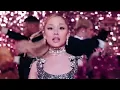 Cool gifs 1 - Center of attention