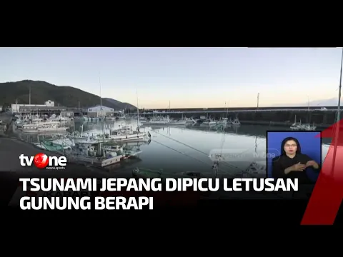 Sejumlah Kapal Nelayan Terbalik & Tenggelam Pasca Terjangan Tsunami