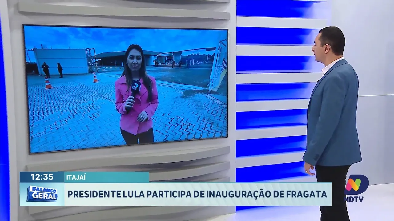 Fragata é inaugurada em Itajaí com a presença de Lula