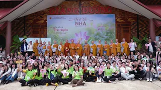 Khóa tu Trở về nhà workshop "Tử tế với mình" Ni sư Thích Nữ Huệ Dâng