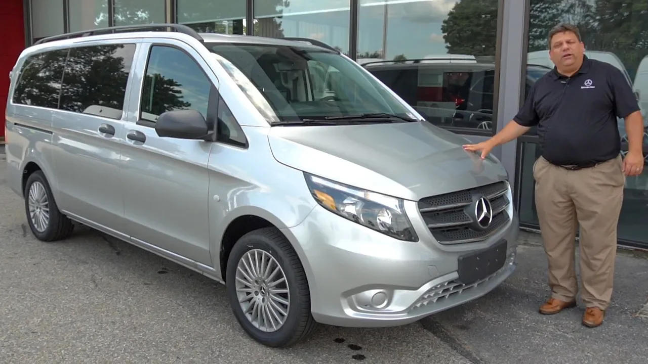 2019 Mercedes-Benz Metris Passenger Van