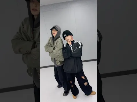 Hyunjin & ITZY YEJI "That's a No No"