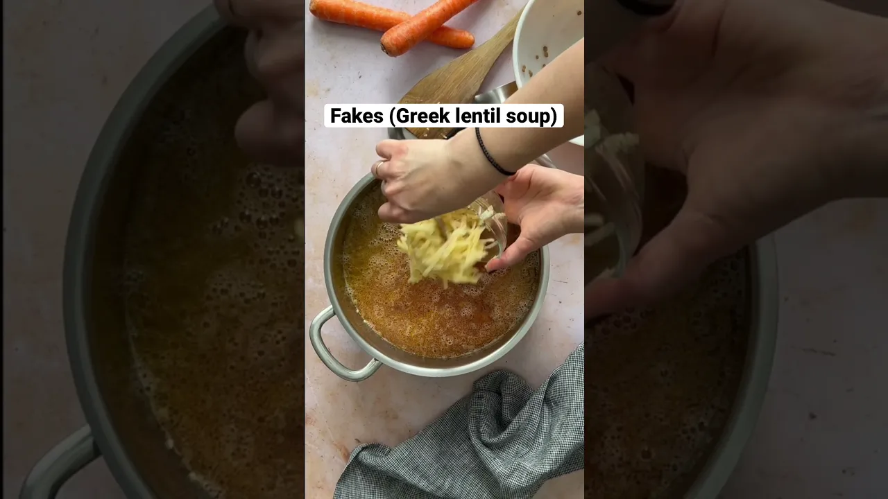 Fakes (Greek lentil soup)