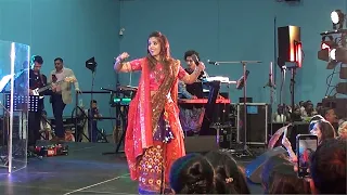 aishwarya majmudar navratri garba australia 