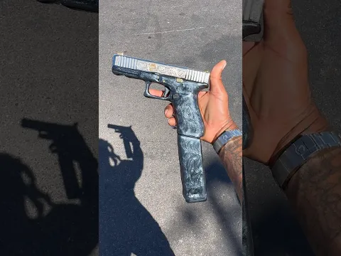 This Glock is so clean!!