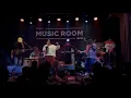 Stuck in the Middle - Khen with Soularra (Live)