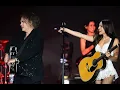 Download Lagu Olivia Rodrigo \u0026 Robert Smith of The Cure Perform 'Friday I'm In Love' Live at Glastonbury 2025