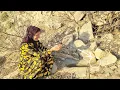 Download Lagu The spring is flowing: Mother Zari's initial idea for collecting water