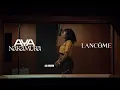 Lagu Aya Nakamura: High Level. The portrait produced by Lancôme