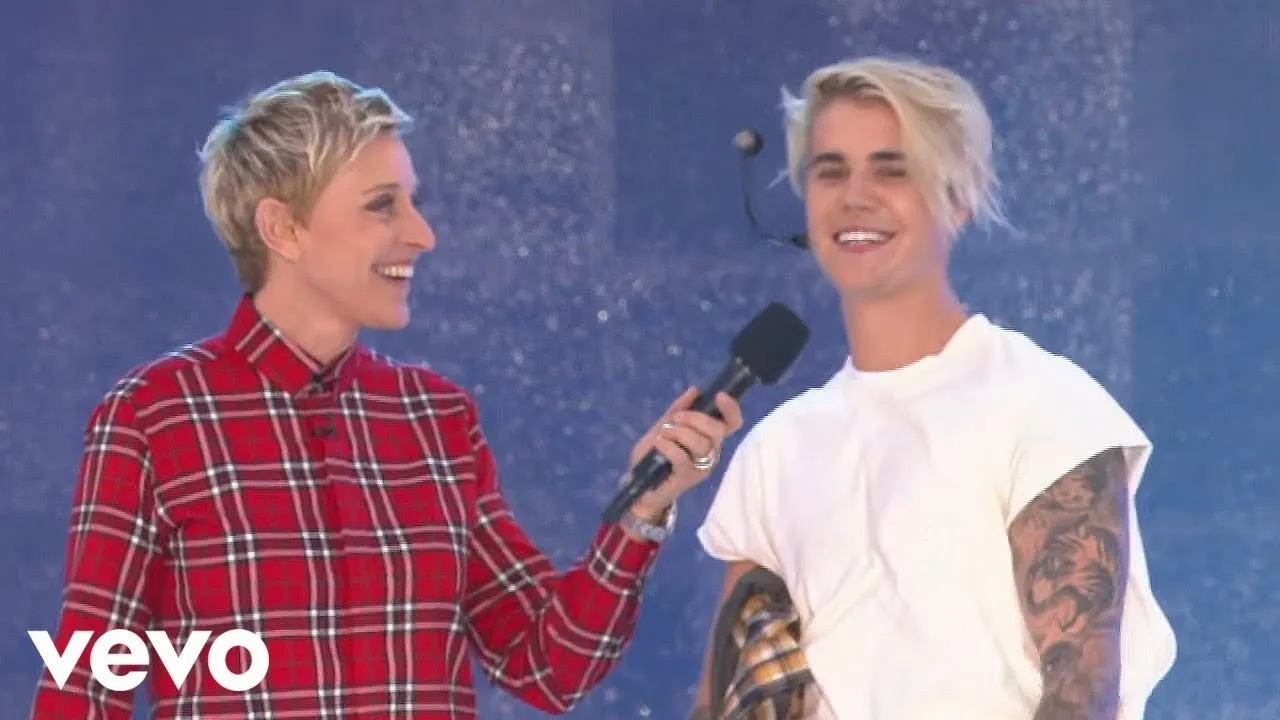 Justin Bieber - What Do You Mean? (Live From The Ellen Show) Justin Bieber - What Do You Mean? (Live From The Ellen Show)