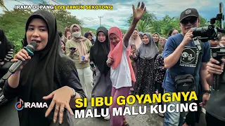 Download Karena Tak Tahan Ingin Bergoyang Si Ibu Nerobos Masuk Mengajak Nia Dirgha Berjoget Di Irama Dopang MP3