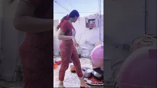 روتين الغسيل تعالو تشوفو لبسة الفستان الأحمر روتيني اليومي مهارات نصائح 