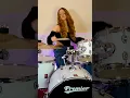 Download Lagu WELCOME TO THE JUNGLE 🌴🔥 #gunsnroses #drummer #drumcover #femaledrummer #drummergirl