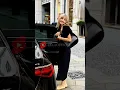 Download Lagu LISA WALKING AROUND IN MILAN 😍 #lalisa #lisa #lisamanoban