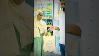 الطالبة السودانية المتفوقة أمنية ذات الوجه العابس تضحك أخيرا  الطالبة السودانية المتفوقة أمنية ذات الوجه العابس تضحك أخيرا