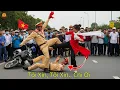 Download Lagu Con gái của ủy viên cảnh sát bị tát… rồi những gì xảy ra sau đó đã làm rung chuyển cả đồn công an