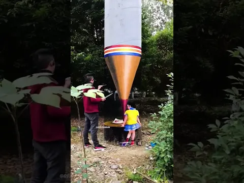 Artist Uses Crazy 3D Technique