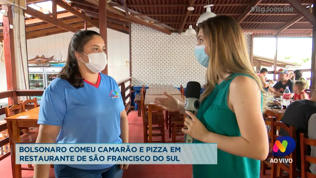 Bolsonaro comeu camarão e pizza em restaurante de São Francisco do Sul