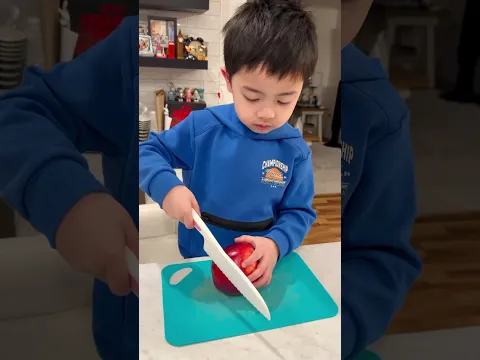 He turned apple into fries 🍟😱🤯