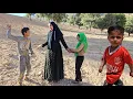 Download Lagu Reza and his family's unhappiness with sister Ruqayyah about going home