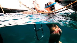BOAT life: What’s been living Under our SAILBOAT? 😱 Sailing SV CUBA | EP.71