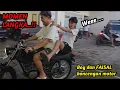 Download Lagu MOMEN LANGKA..!! BOY DAN FAISAL BONCENGAN MOTOR