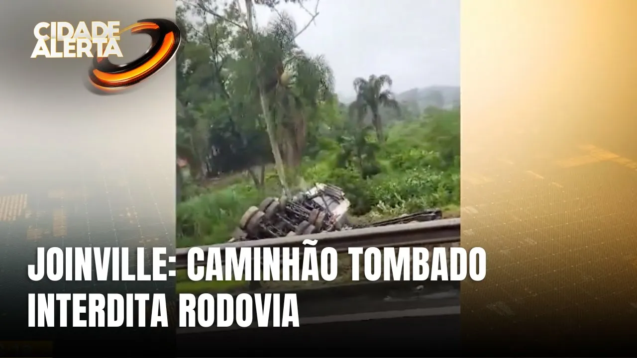 Acidente entre caminhão e carreta interdita na BR-101 em Joinville