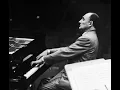 Download Lagu W.A. Mozart – Piano Concerto No. 22 in E-flat major, KV 482 – Magaloff / Giulini (live, 1955)