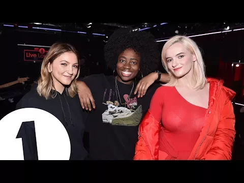 Download MP3 Clean Bandit - I Miss You feat. Julia Michaels in the Radio 1 Live Lounge