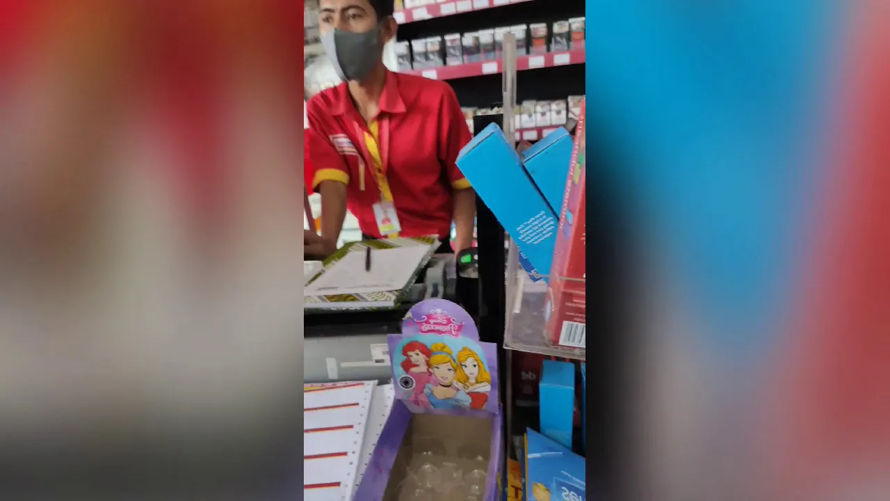 Prank beli pulsa di Indomaret part#2