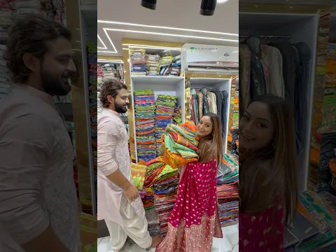 সামনেই বিয়ে তাই হবু বৌকে পুজোর আগে মনের মতো শাড়ী কিনে দিলাম.. কোন শাড়িতে ওকে সবথেকে সুন্দর লাগছে..??