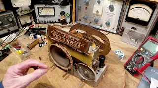 Classic Addison 5 Tube Radio - Dial String Installed