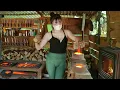 Download Lagu Unexpected: The blacksmith girl helped the orphan girl restore the broken knife to be like new