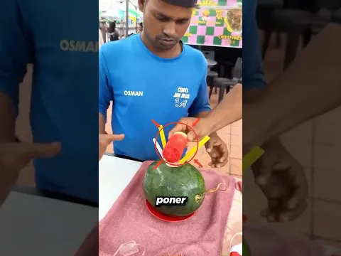 Este Hombre Convirtió Una Sandía En Una Bebida De Lujo 🍉😱