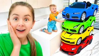 Kids Learn to Share - Funny Stories with Toys